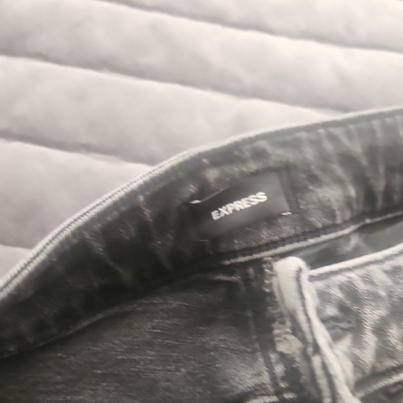 Express Men's Faded Black Slim Jeans - Picture 3 of 6